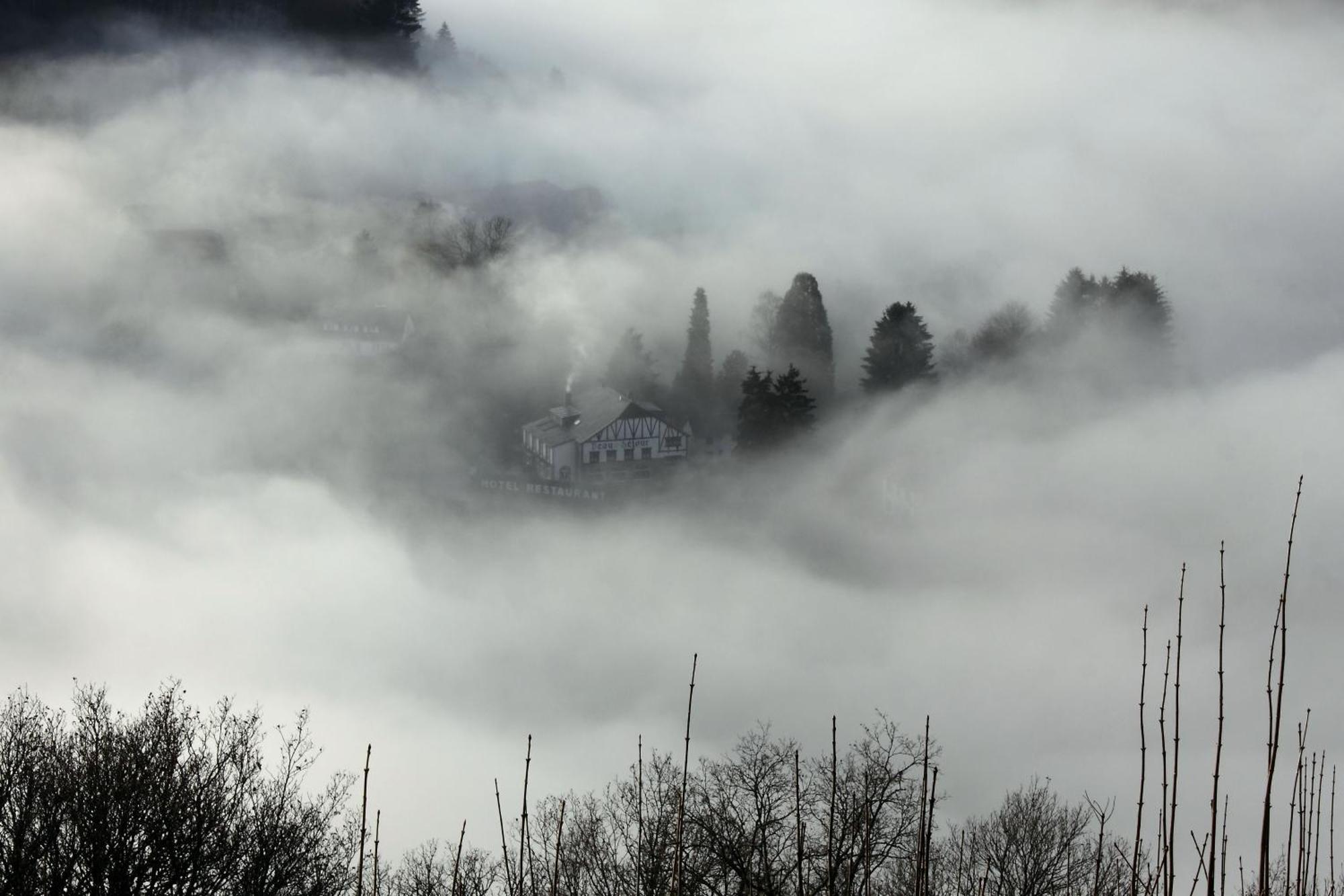 La Petite Ferme Villa Rochehaut Exteriör bild