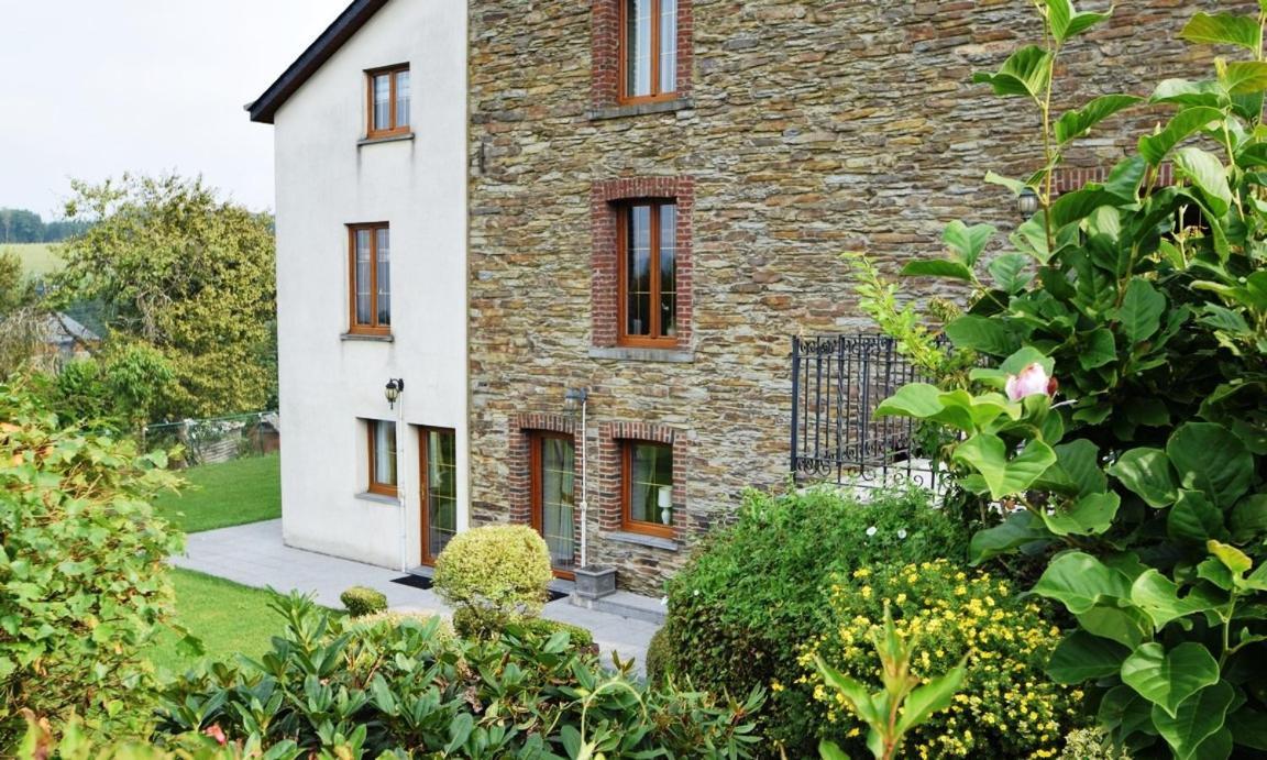 La Petite Ferme Villa Rochehaut Exteriör bild